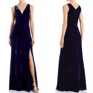 LAUNDRY Shelli Segal Blue V Neck Thigh Slit Velvet Sleeveless Formal Gown Size 4